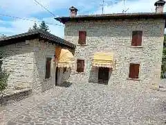 Casa indipendente in vendita a Pavullo nel Frignano