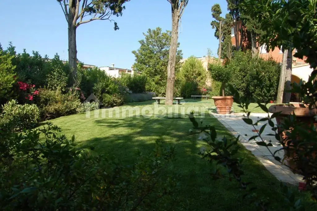 Villa in affitto a Trezzano sul Naviglio