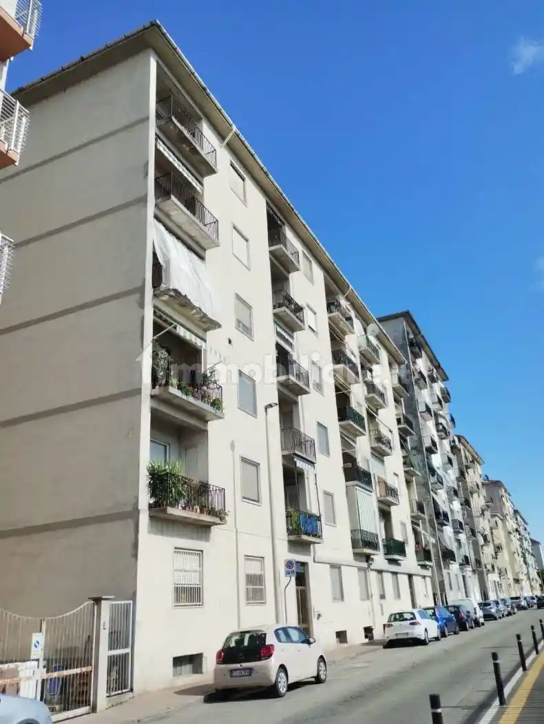 Appartamento in vendita a Vercelli