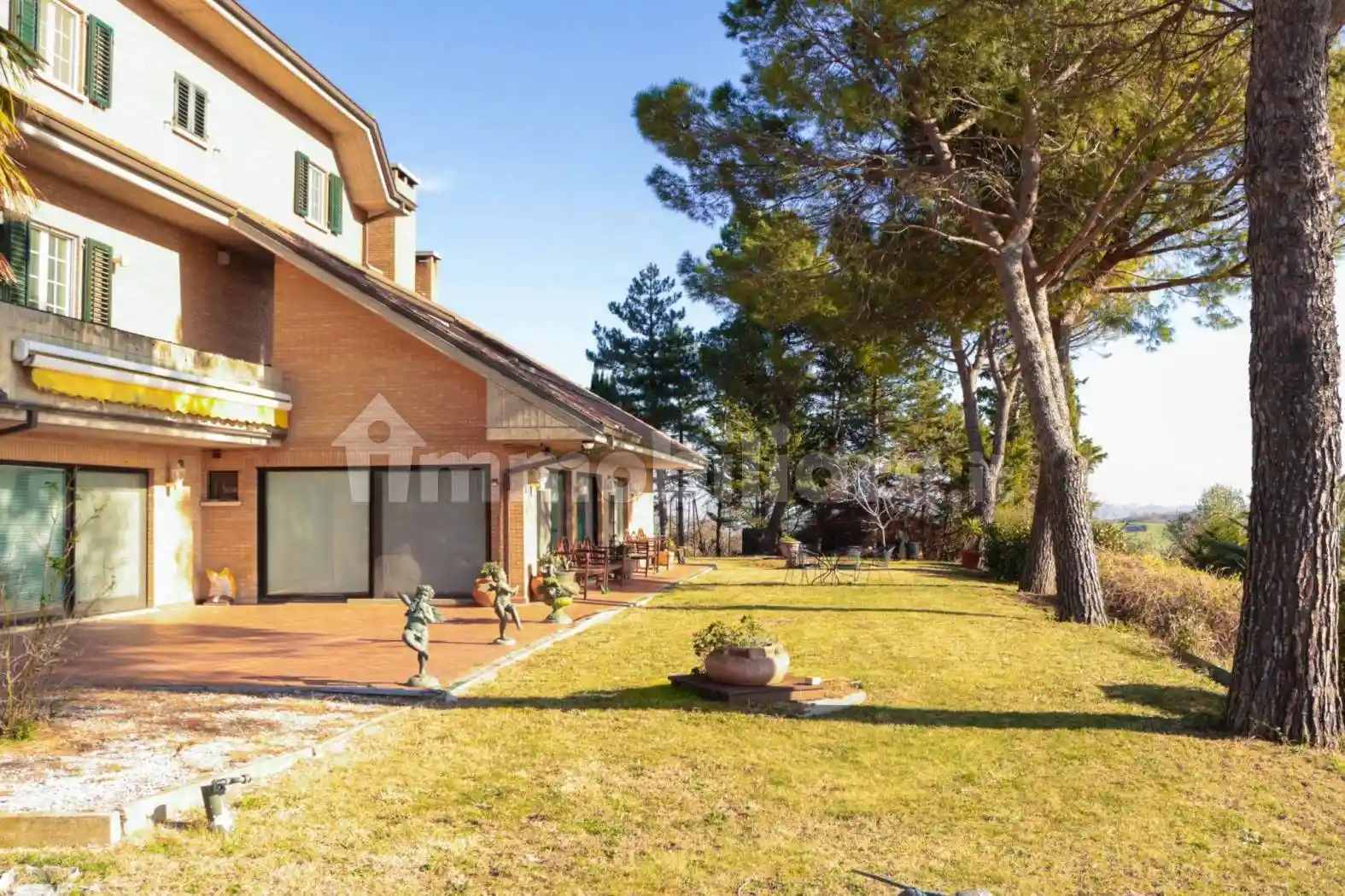 Villa unifamiliare via Ugo Foscolo 12, Barchi, Terre Roveresche - foto 2