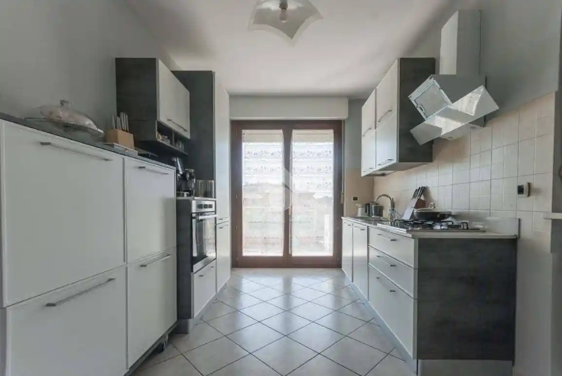 Quadrilocale via Nazionale, Centro, Roseto degli Abruzzi - foto 5