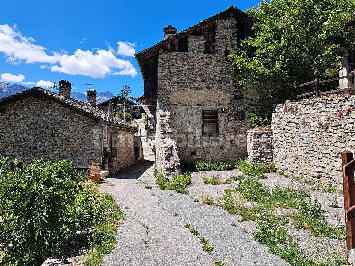 Rustico - Casale in vendita a Avise