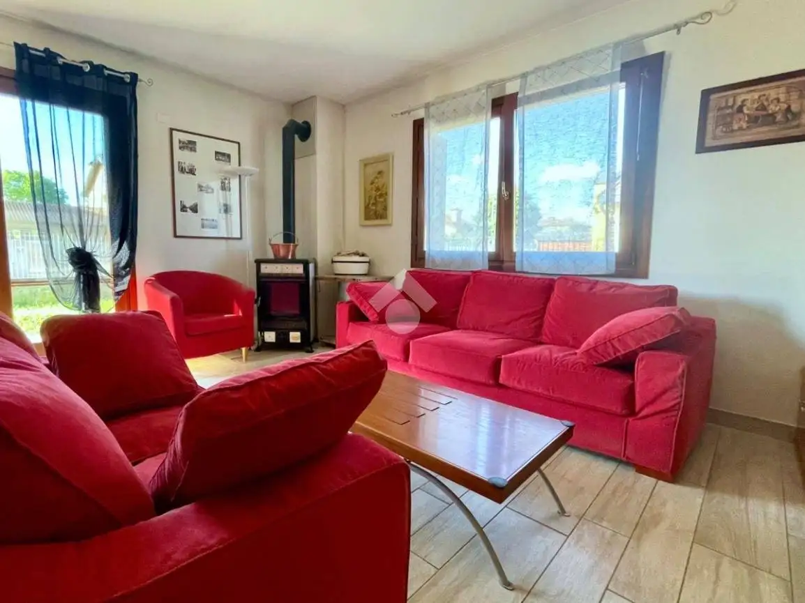 Villa a schiera via Pradulins 4, Carlino - foto 3