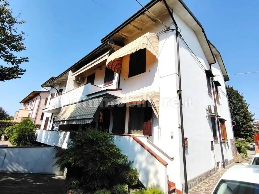 Villa in vendita a Finale Emilia