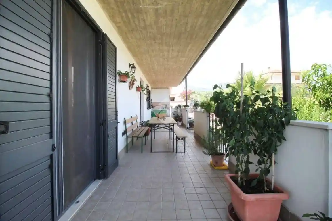 Villa unifamiliare Contrada Scannella Superiore, Loreto Aprutino - foto 3