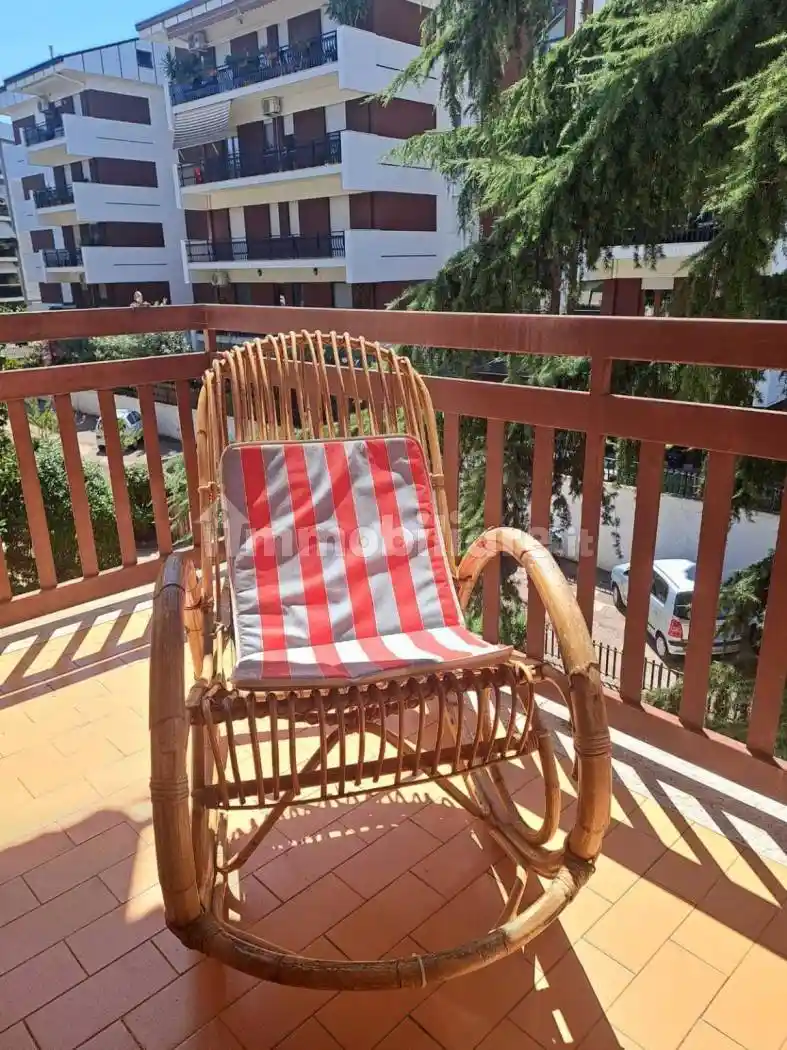 Appartamento via Martiri VI Ott. 73A, Centro, Lanciano - foto 3