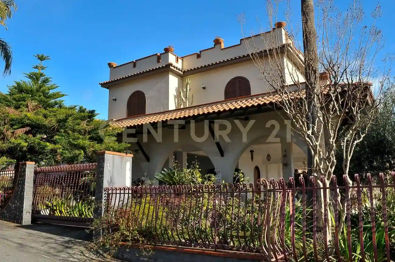 Villa - foto 2
