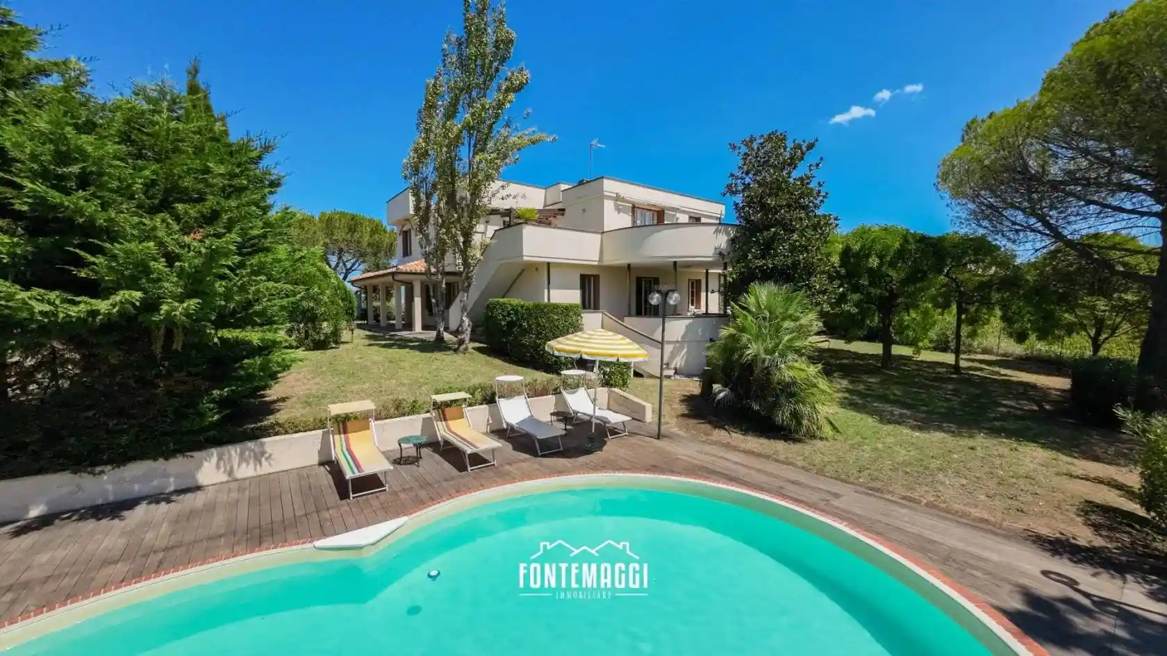 Villa in vendita a Fano