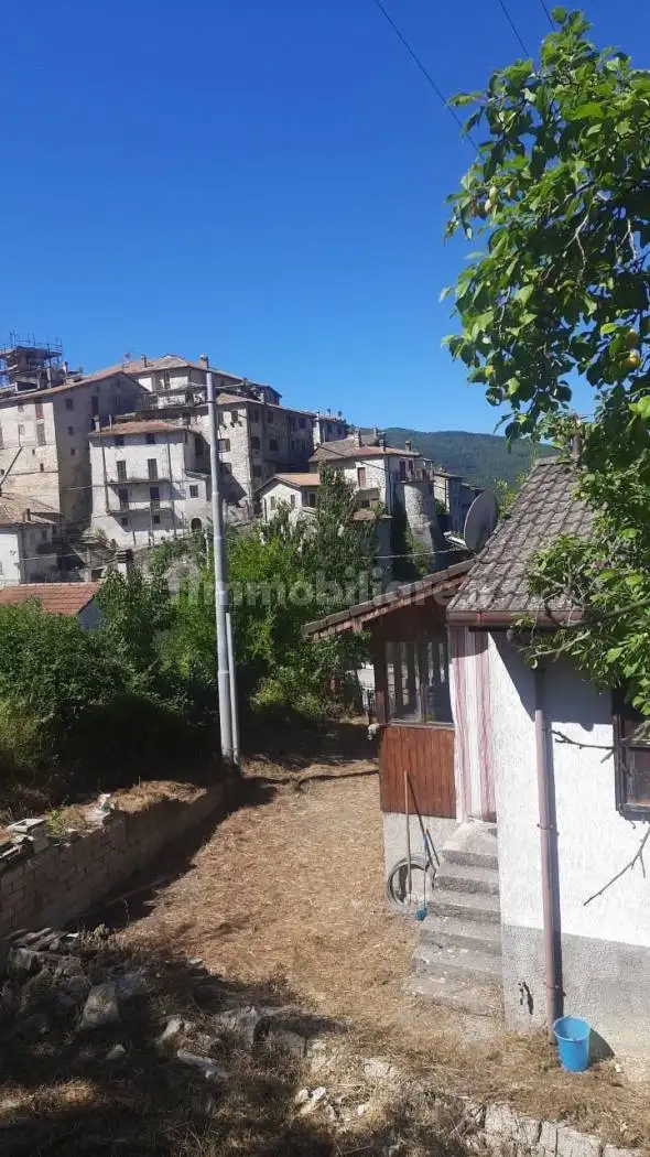 Villa in vendita a Petrella Salto