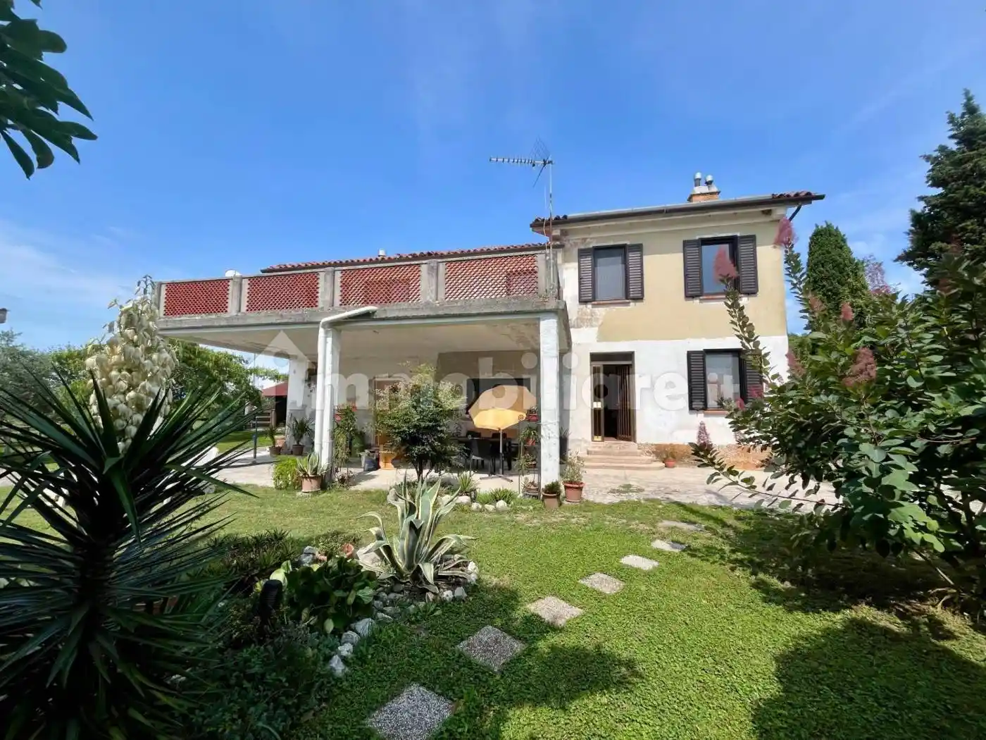 Villa in vendita a Grado