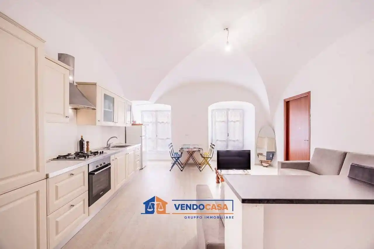 Appartamento in vendita a Imperia