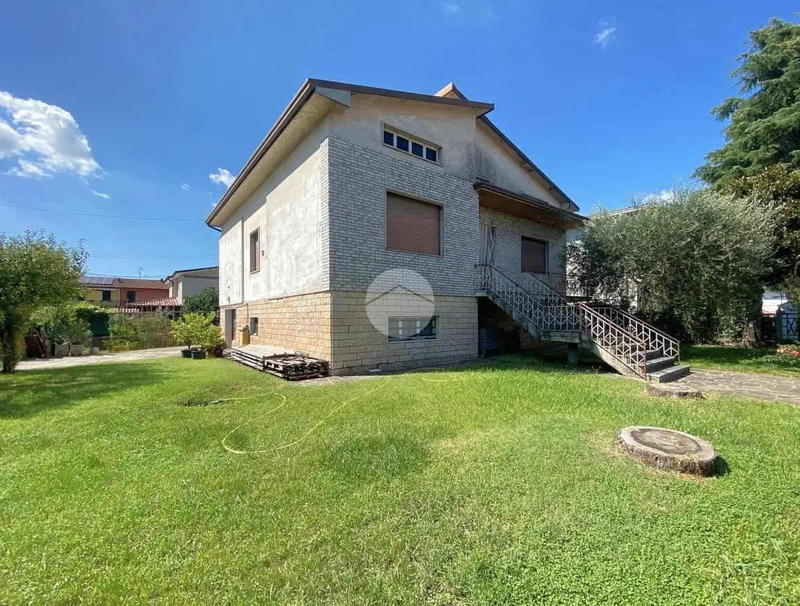 Villa in vendita a Calvisano