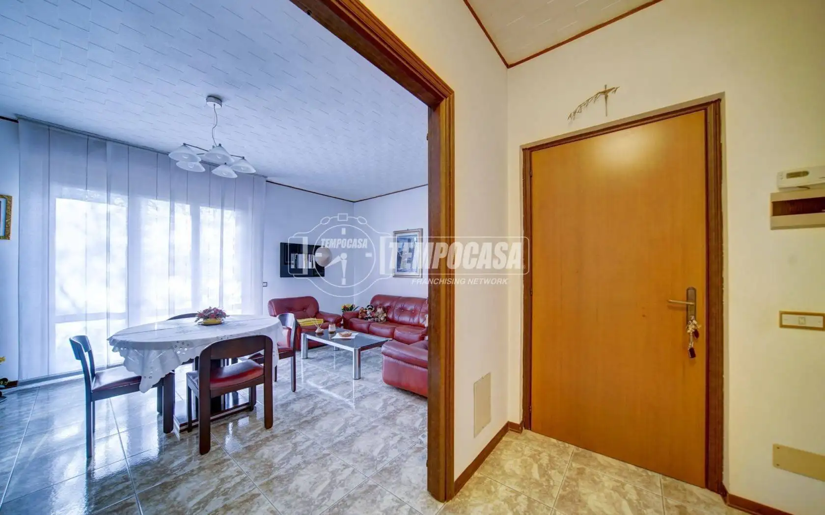 Trilocale via Isonzo 41, Buguggiate - foto 2