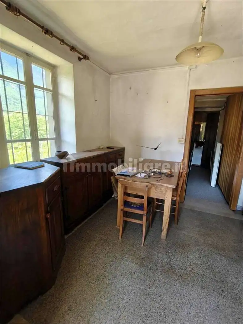 Rustico frazione Chez Fornelle, Centro, Arnad - foto 5