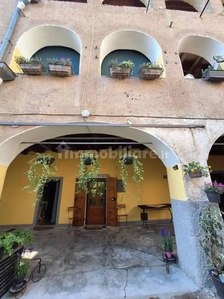 Appartamento in vendita a Barzio