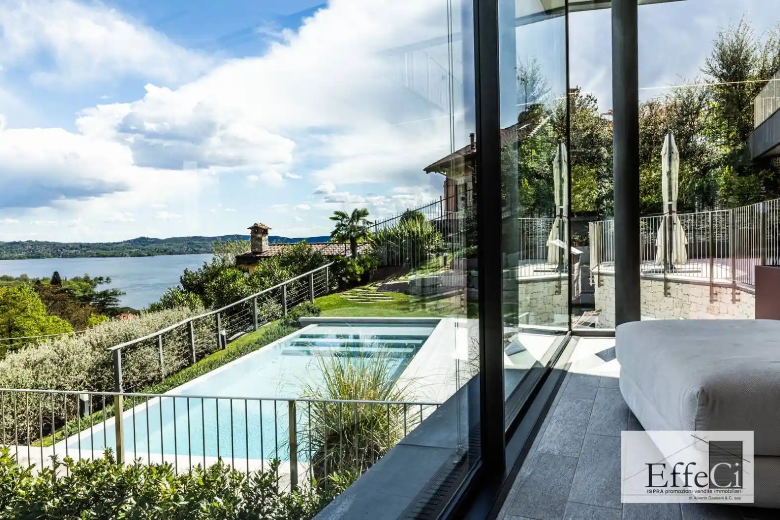 Villa in vendita a Varese