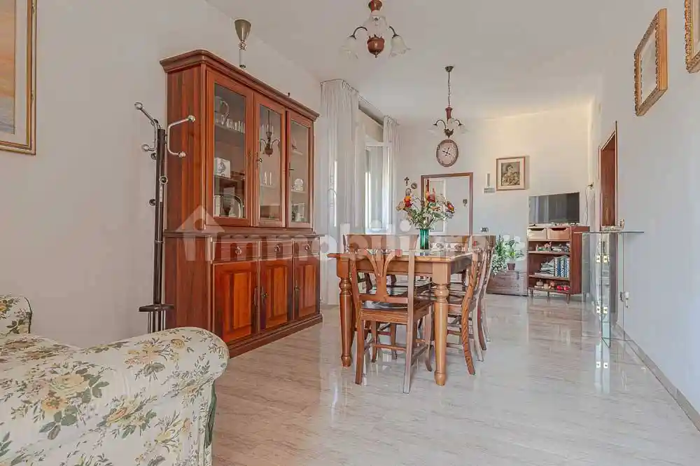 Trilocale via Maternità 29, Centro, Alba Adriatica - foto 2