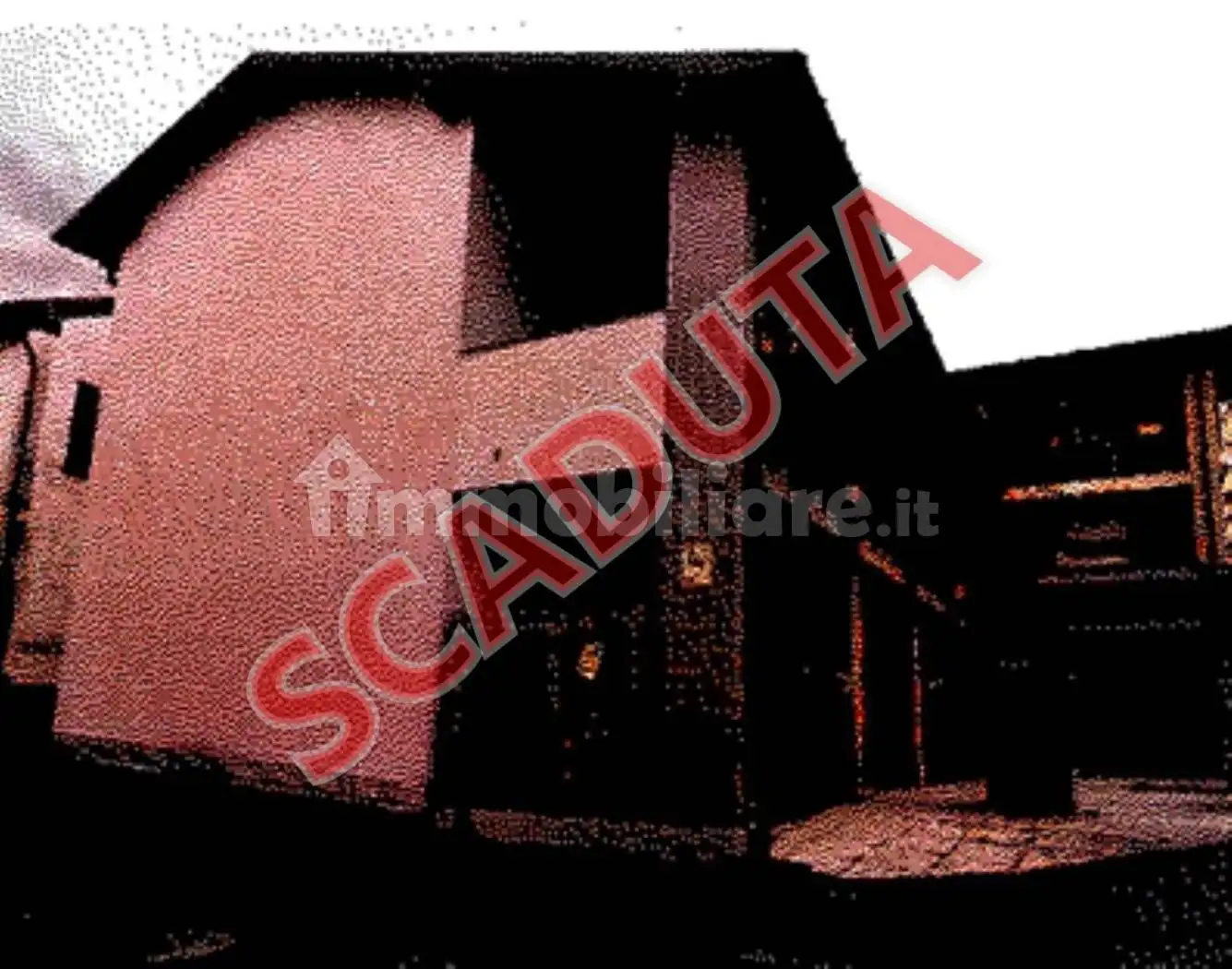 Appartamento in asta a Solbiate con Cagno