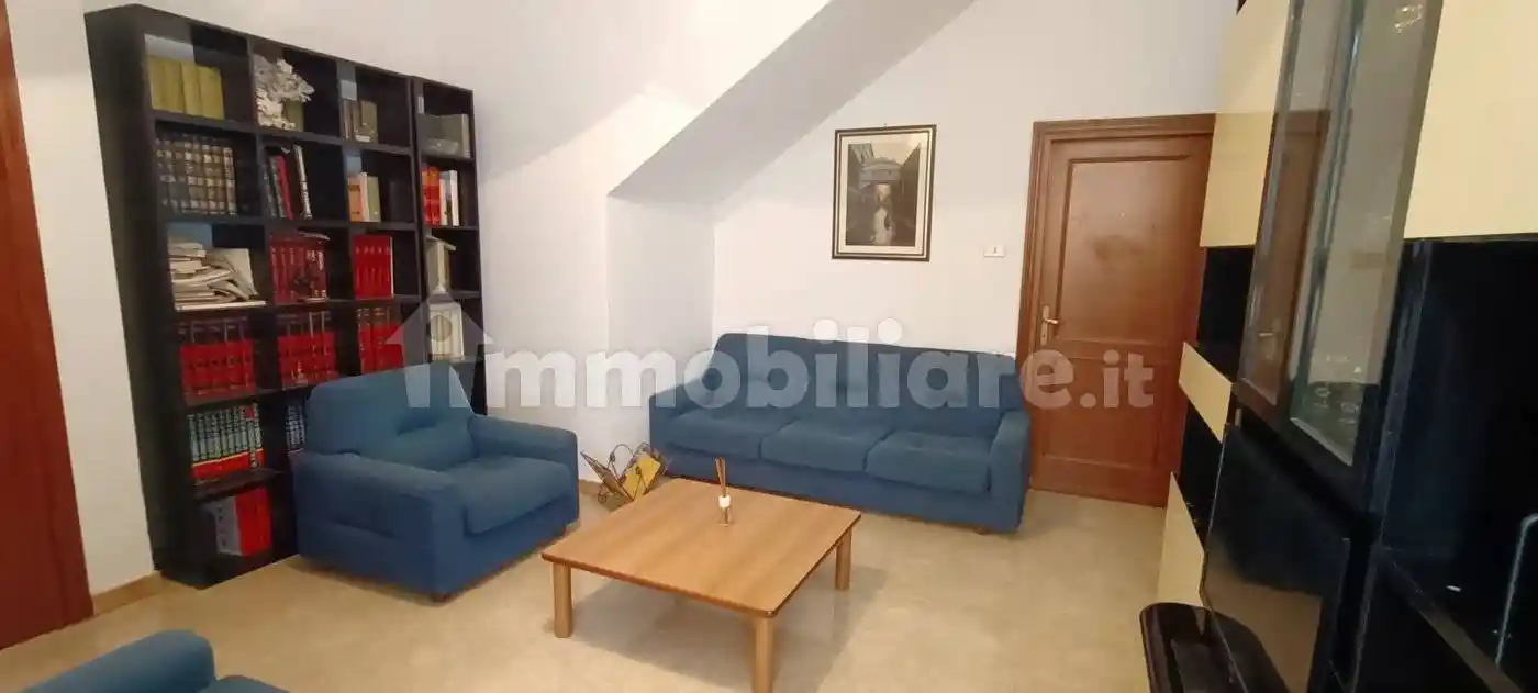 Quadrilocale via F.Benincasa, 6, Centro, Narni - foto 5