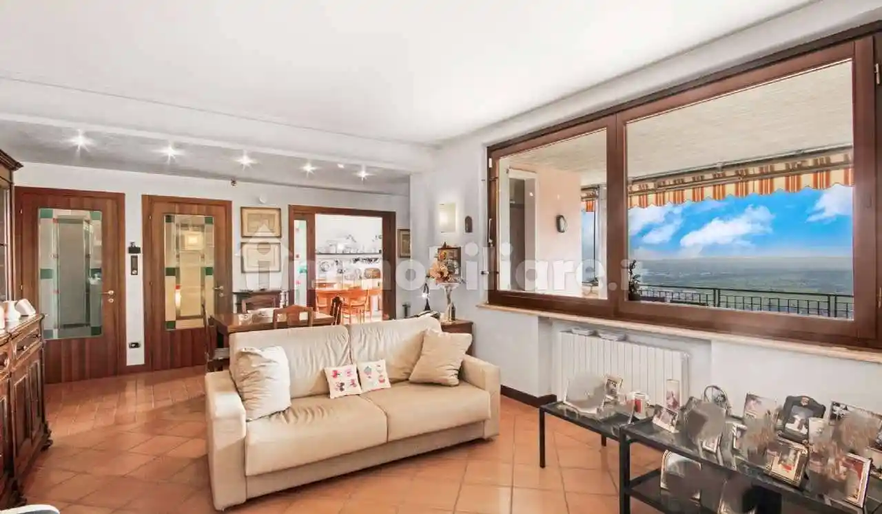 Villa in vendita a Negrar di Valpolicella