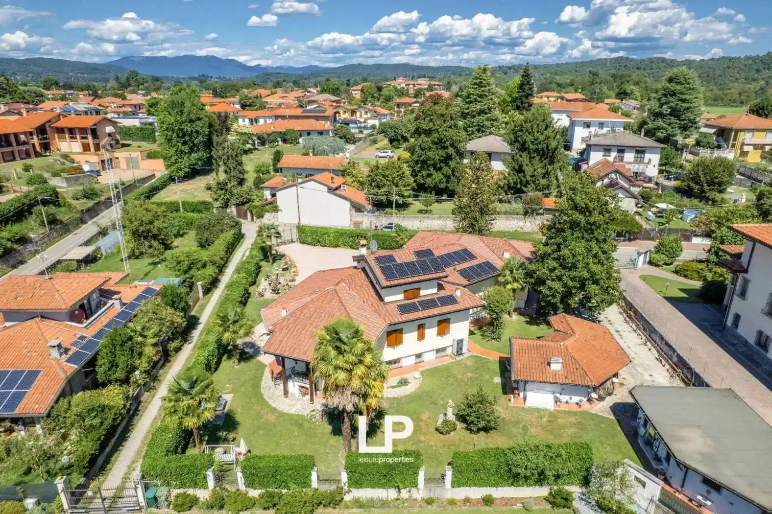 Villa in vendita a Castelletto Sopra Ticino