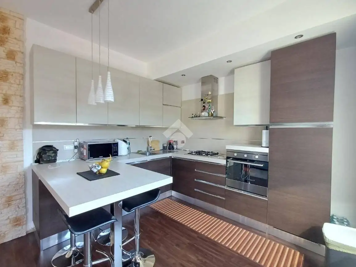 Trilocale via della Libertà 23, Centro, Busalla - foto 5