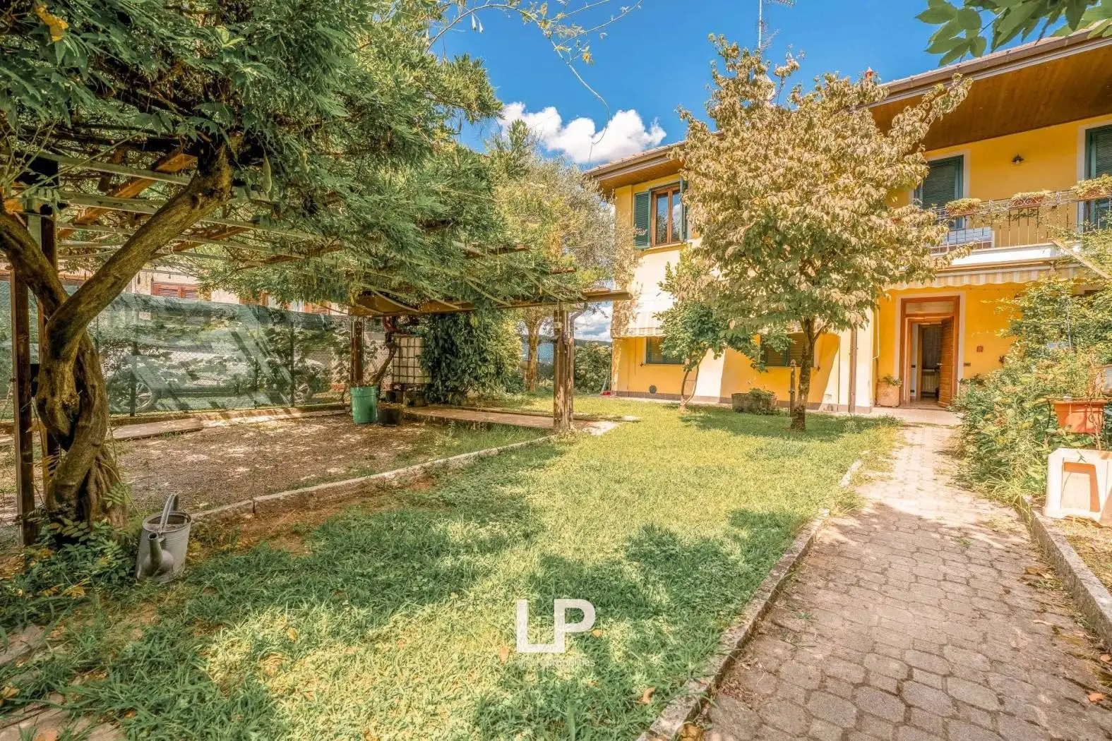 Villa unifamiliare via Maggiore, 9, Cadrezzate con Osmate - foto 3