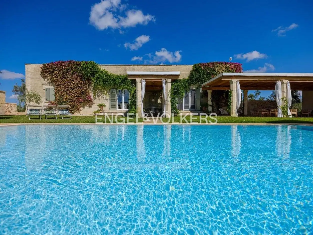 Villa in vendita a Carpignano Salentino