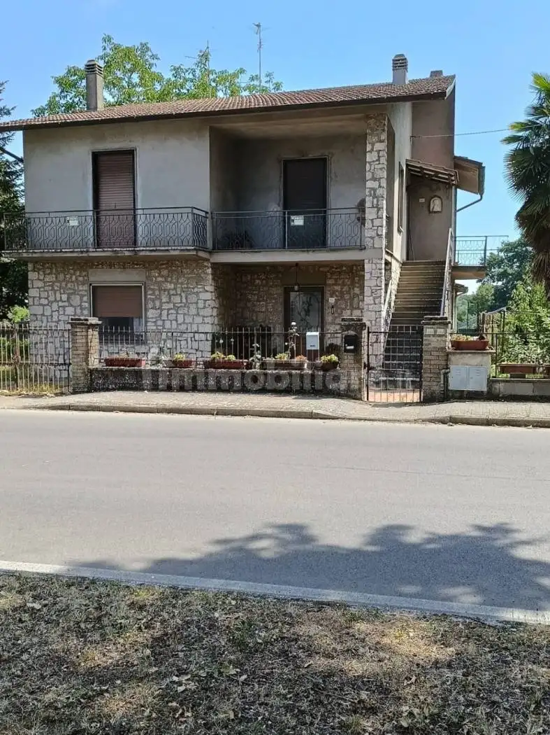 Quadrilocale via Cupa 162, Centro, Castel Giorgio - foto 4