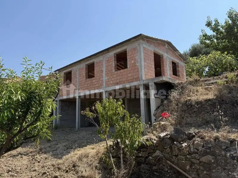 Villa in vendita a Imperia