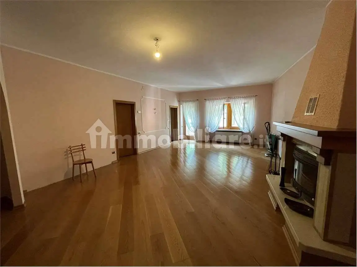 Appartamento in vendita a Ala