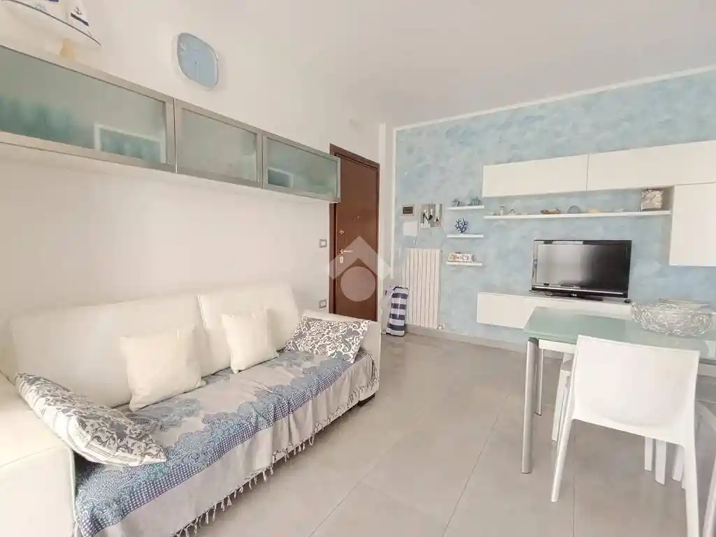 Trilocale via XXV Aprile 100, Centro, Pineto - foto 2