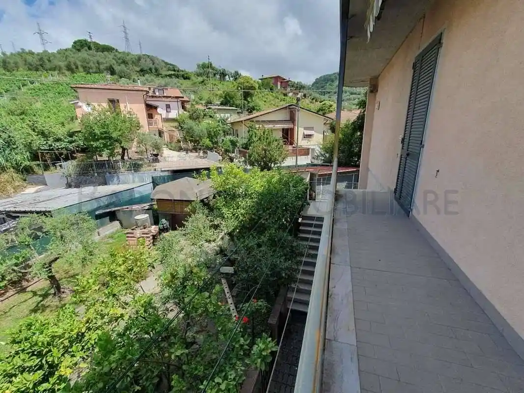 Appartamento in vendita a Massa