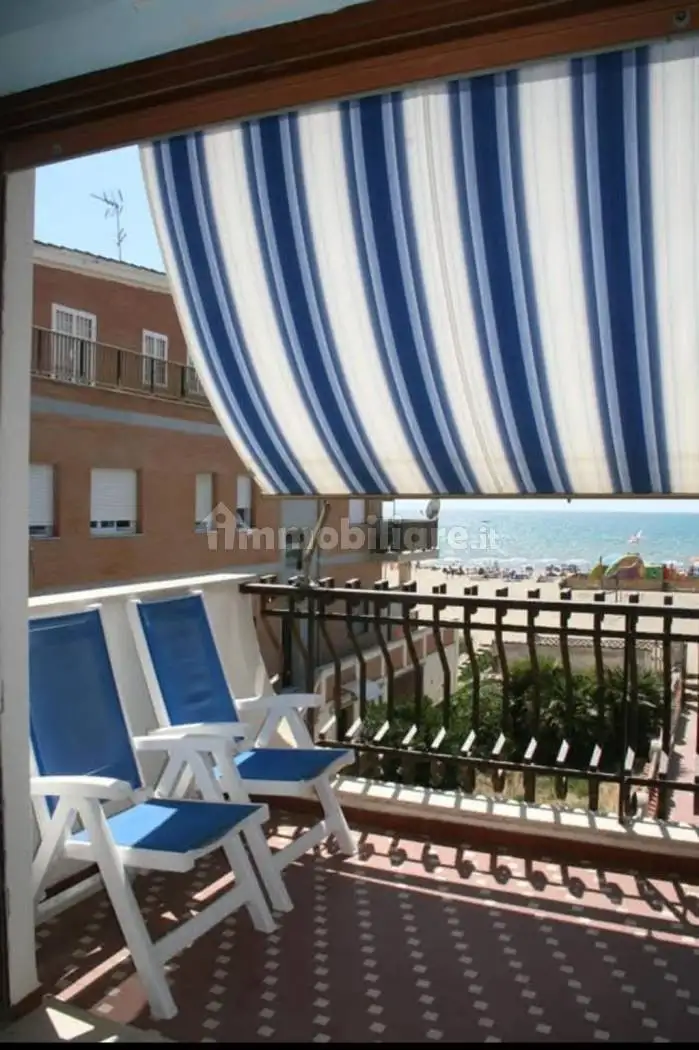 Villa plurifamiliare Lungomare degli Ardeatini 503, Marina di Ardea, Ardea - foto 4