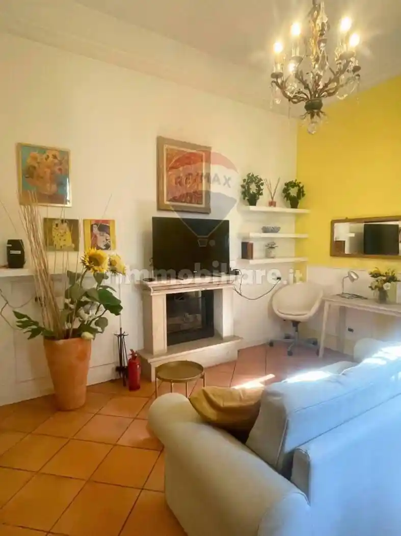 Bilocale via massimo d'azeglio 11, Centro Storico, Monza - foto 2