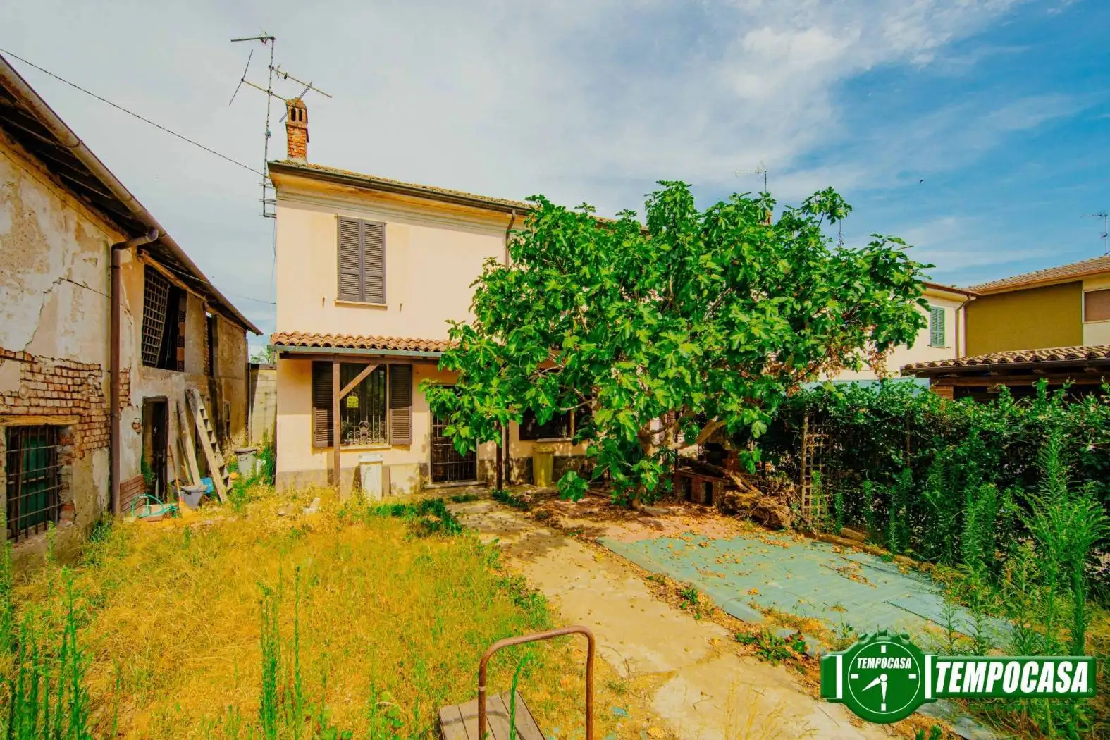 Villa in vendita a Carbonara al Ticino