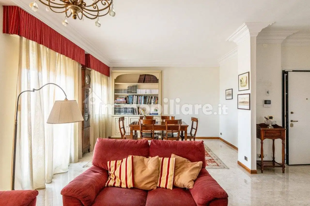 Appartamento ottimo stato, secondo piano, Oneglia, Imperia - foto 5