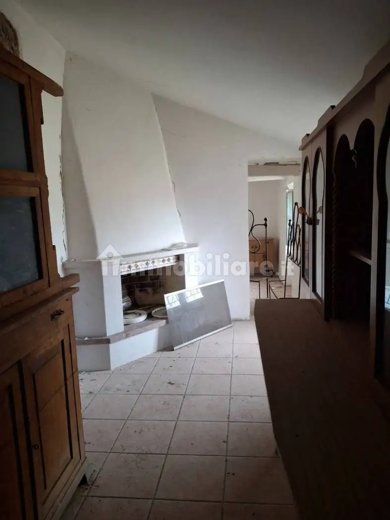 Villa unifamiliare Acquacanina frazione Meriggio  7, Fiastra - foto 4