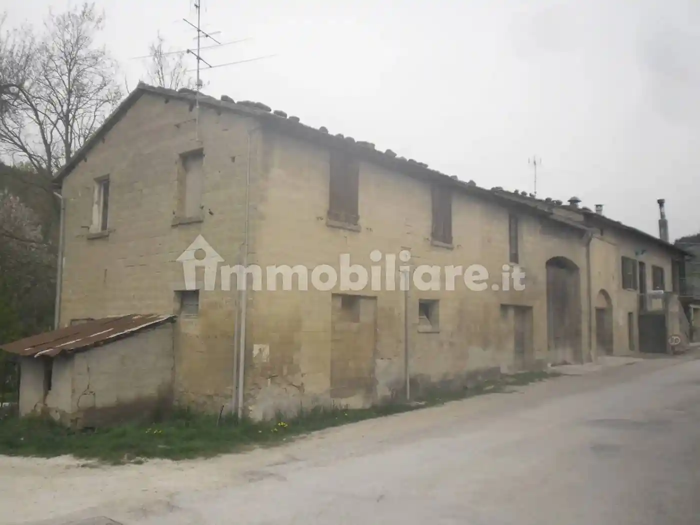 Rustico - Casale in vendita a Sant'Angelo in Vado