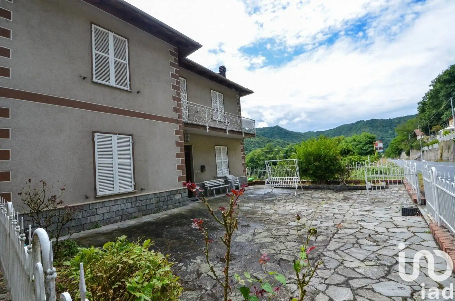 Villa in vendita a Millesimo