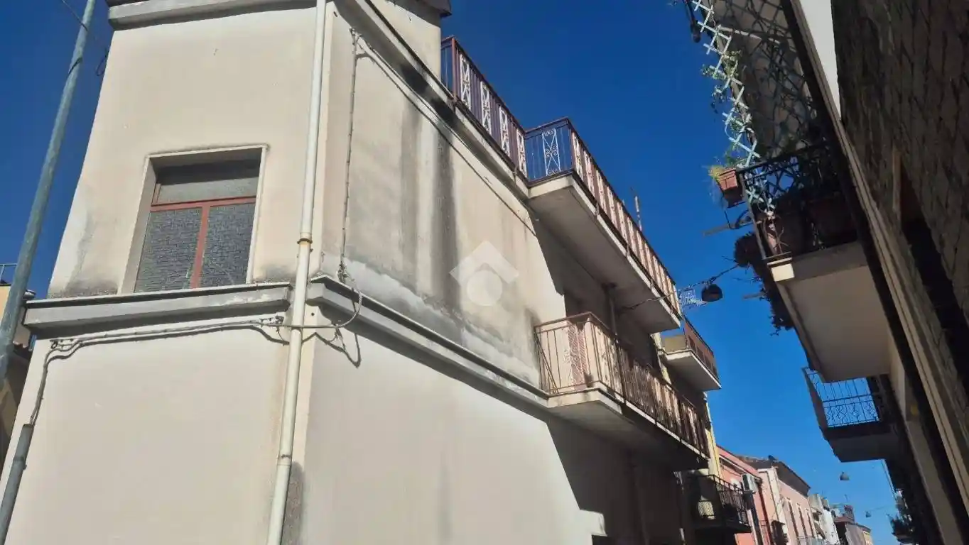 Casa indipendente in vendita a Piedimonte Etneo