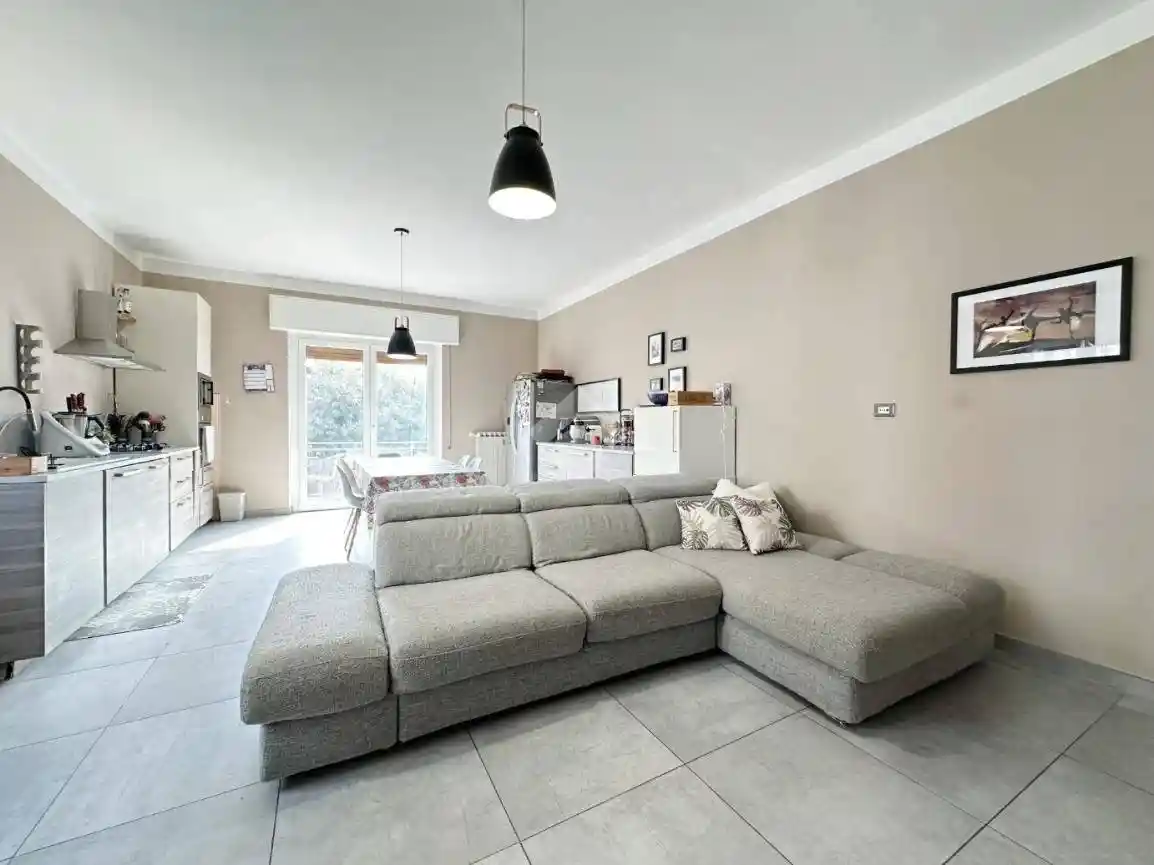 Appartamento in vendita a Carrara