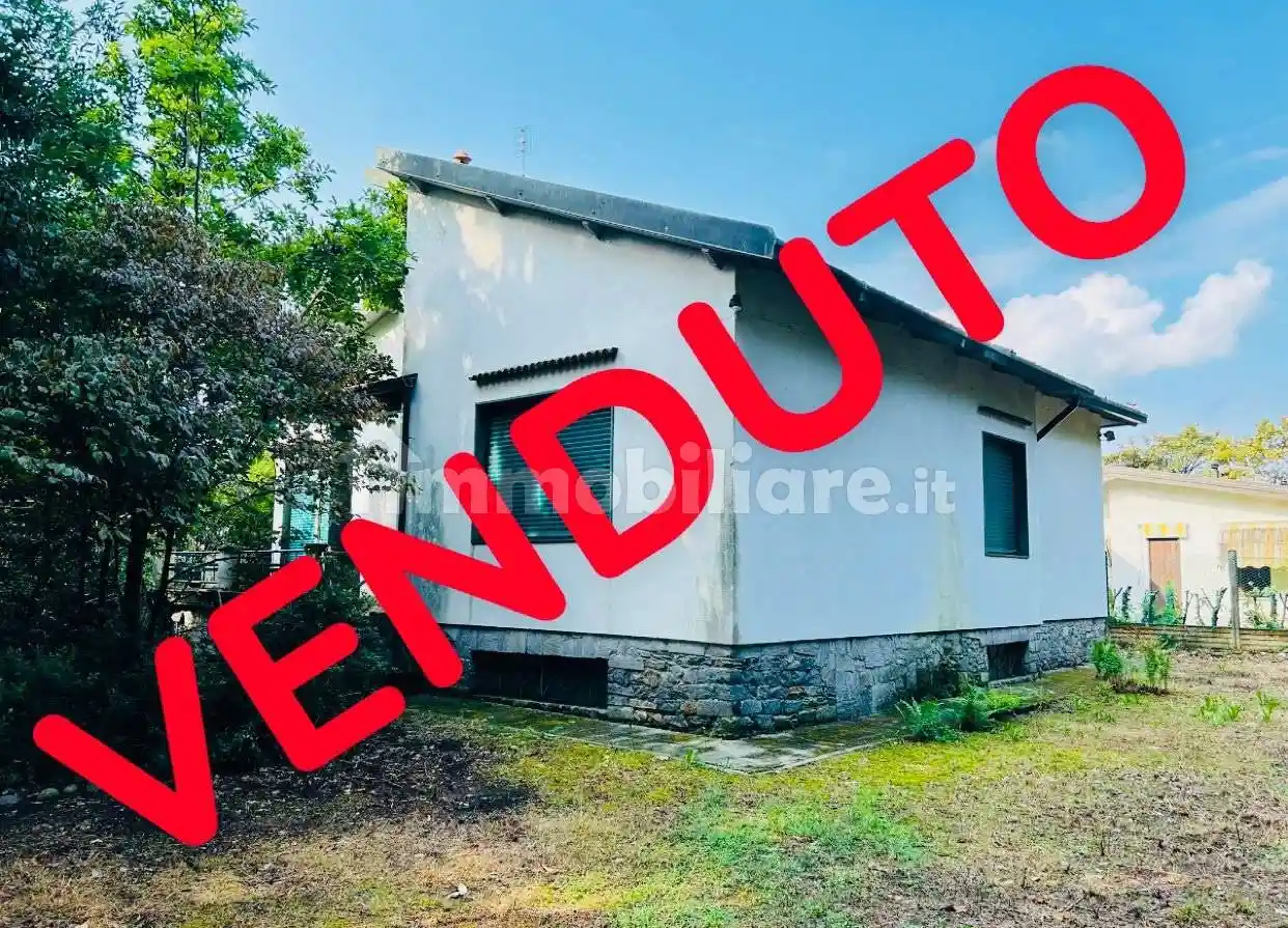 Villa in vendita a Arsago Seprio