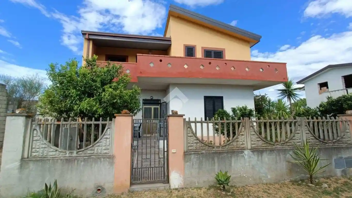 Casa indipendente in vendita a Corigliano-Rossano