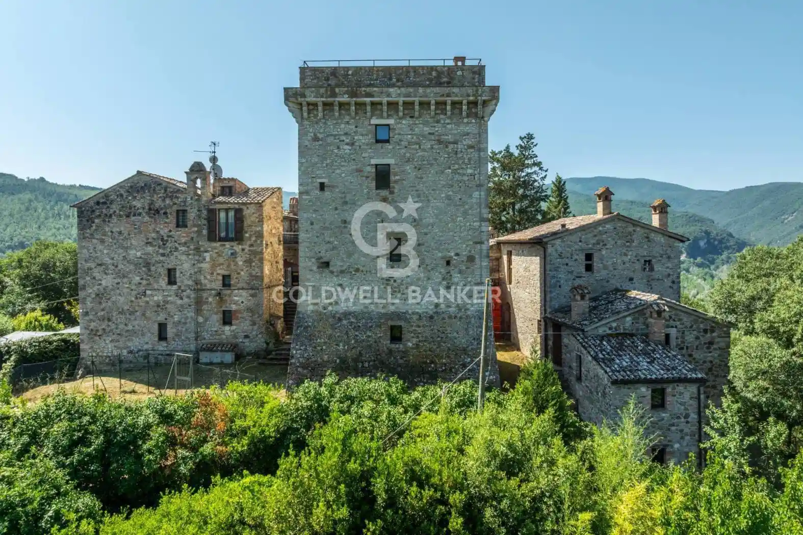 Palazzo - Edificio in vendita a Todi