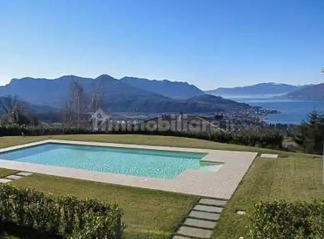 Appartamento in vendita a Luino