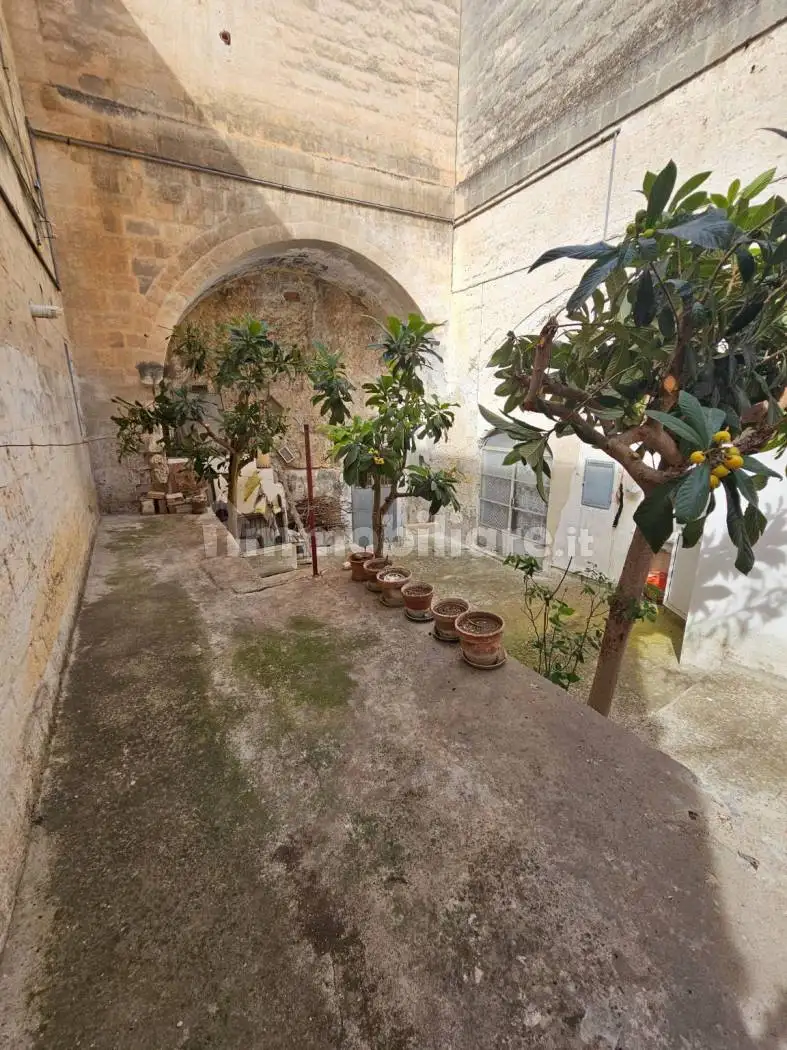Rustico - Casale in vendita a Matera