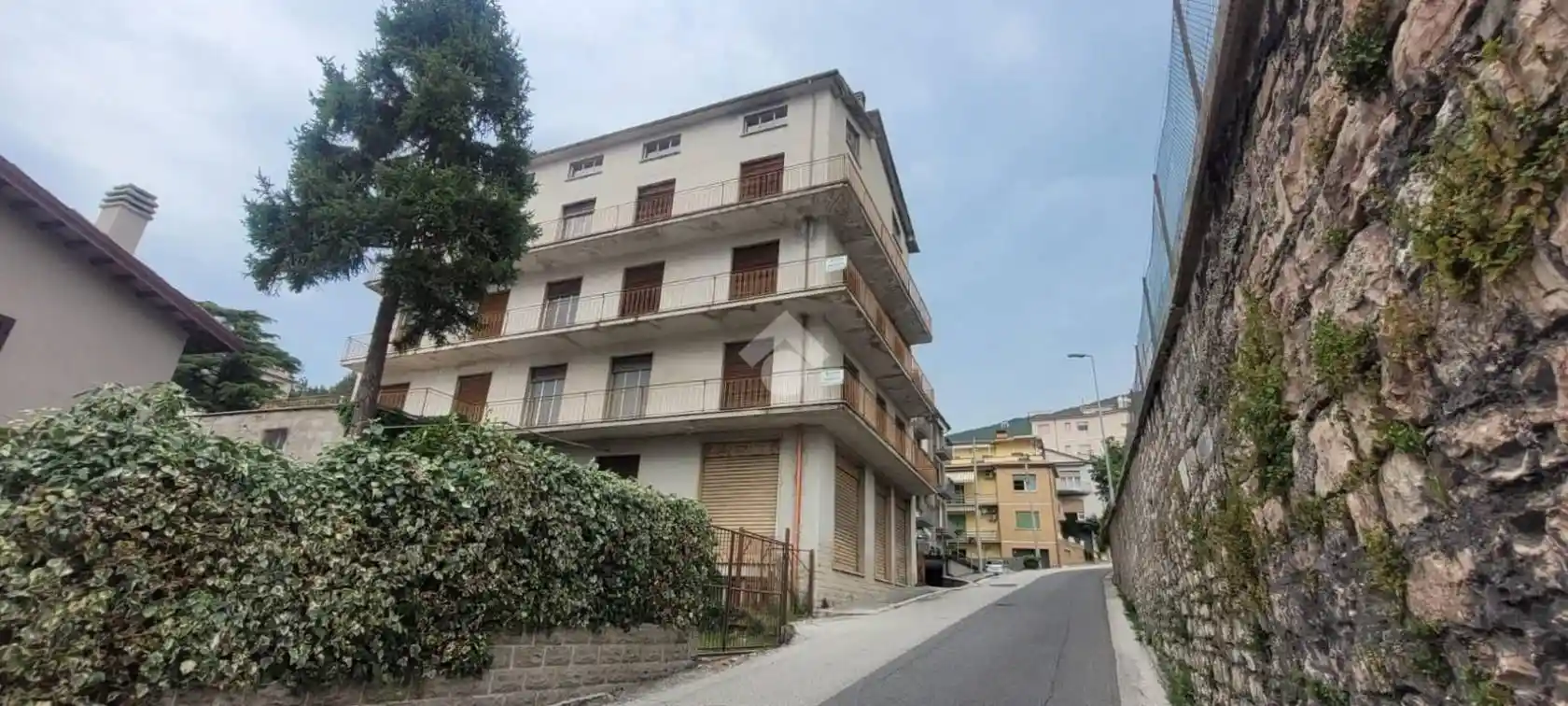 Casa indipendente in vendita a Gualdo Tadino