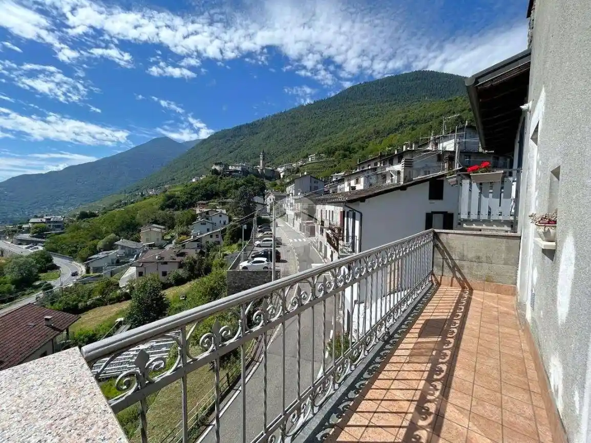 Appartamento in vendita a Montagna in Valtellina