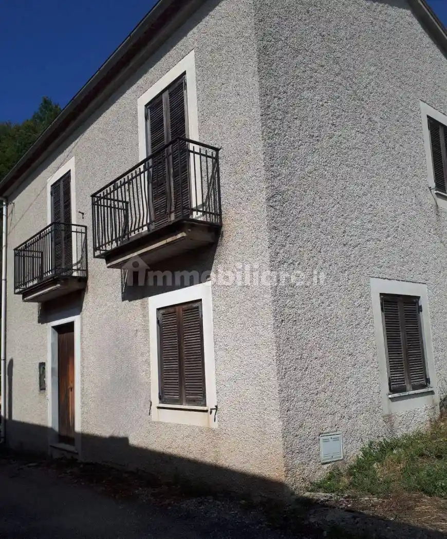 Casa indipendente in vendita a Marsico Nuovo